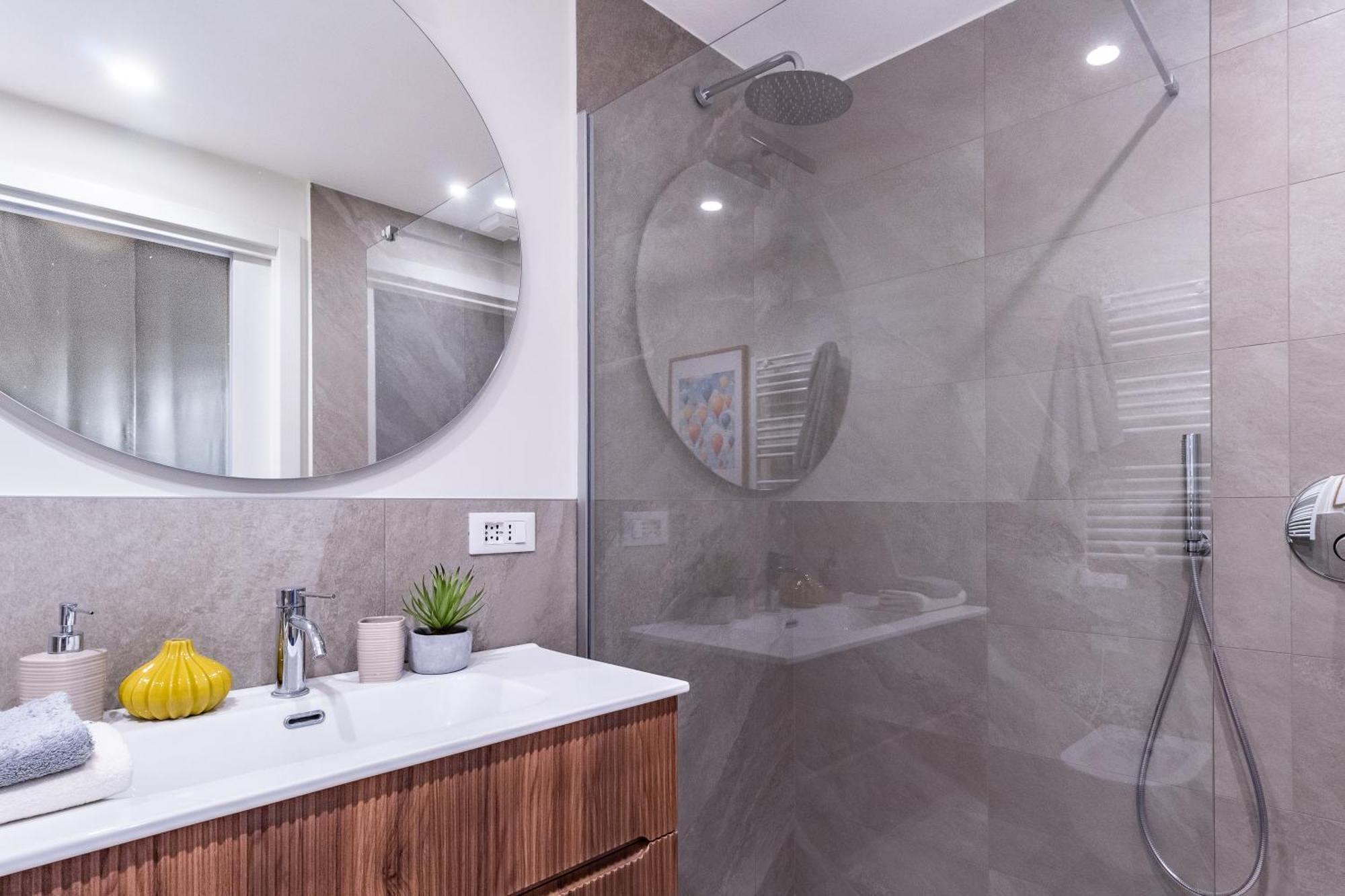Appartement Ampi Monolocali In Via Pirandello - Washington